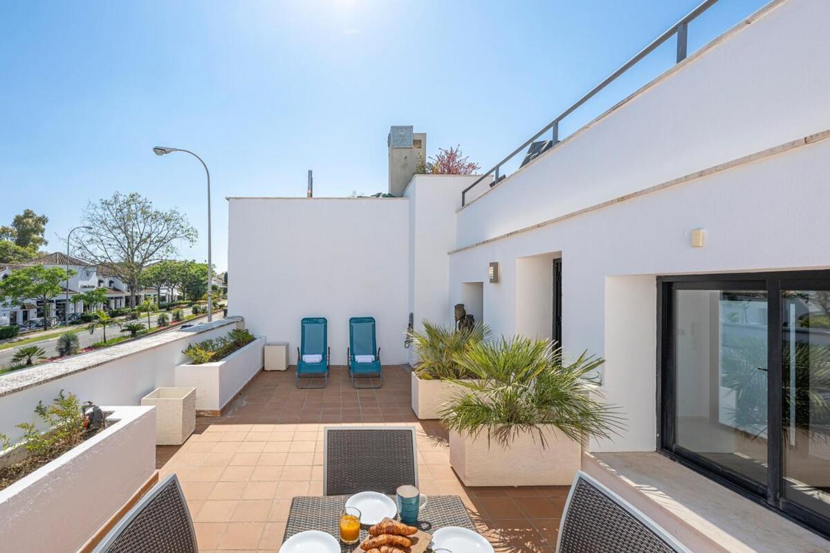Great 3 Bedroom With Terrace In Golden Mile *