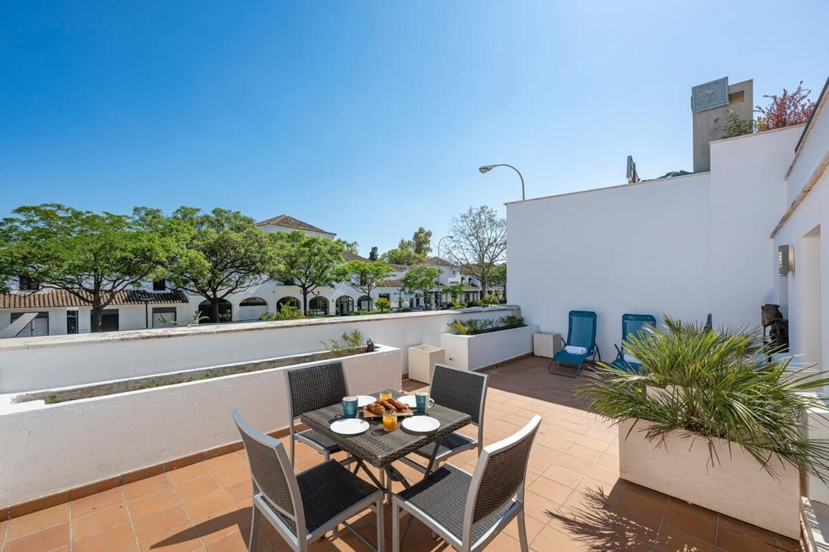 Great 3 Bedroom With Terrace In Golden Mile