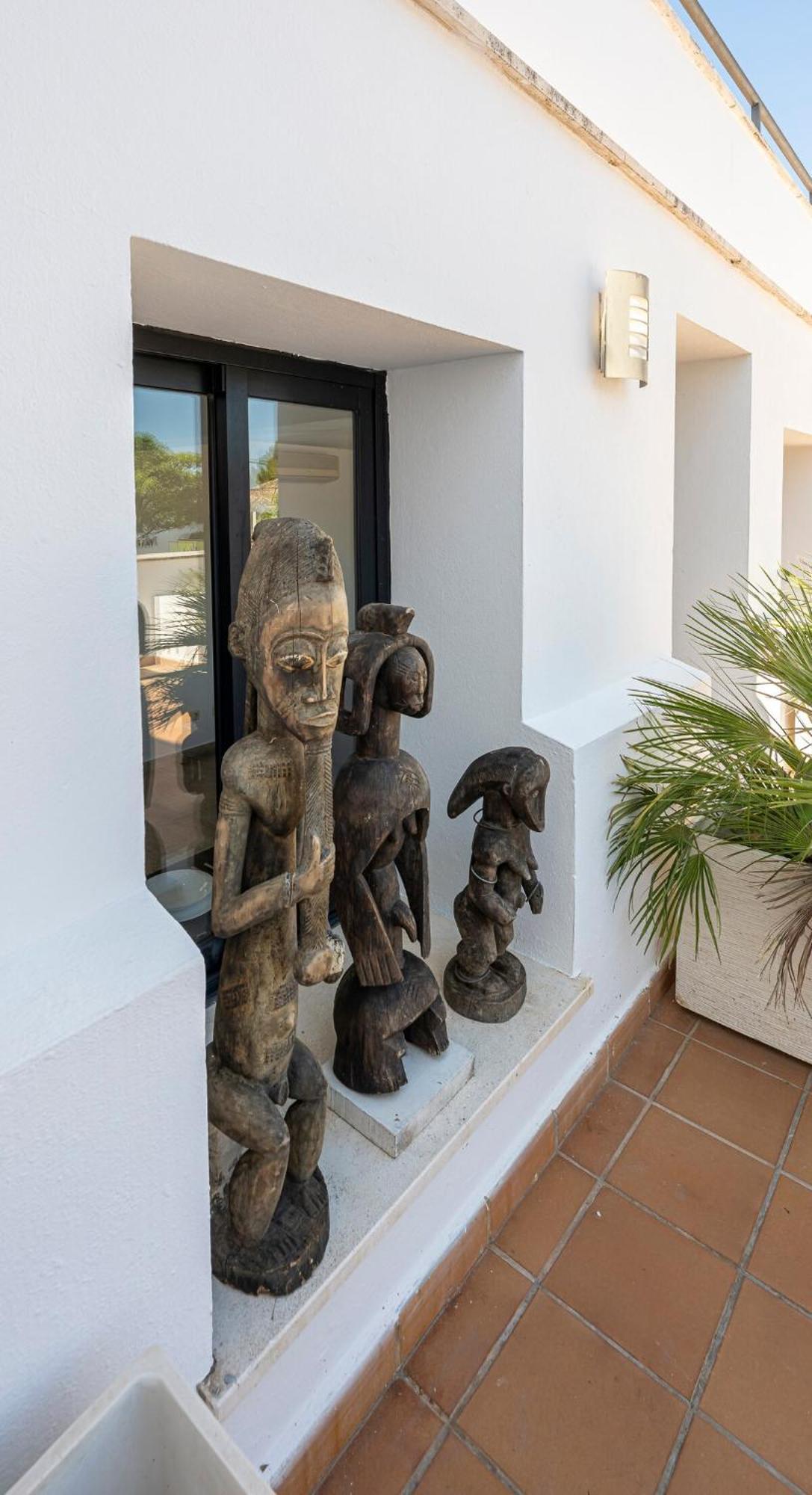 Great 3 Bedroom With Terrace In Golden Mile *